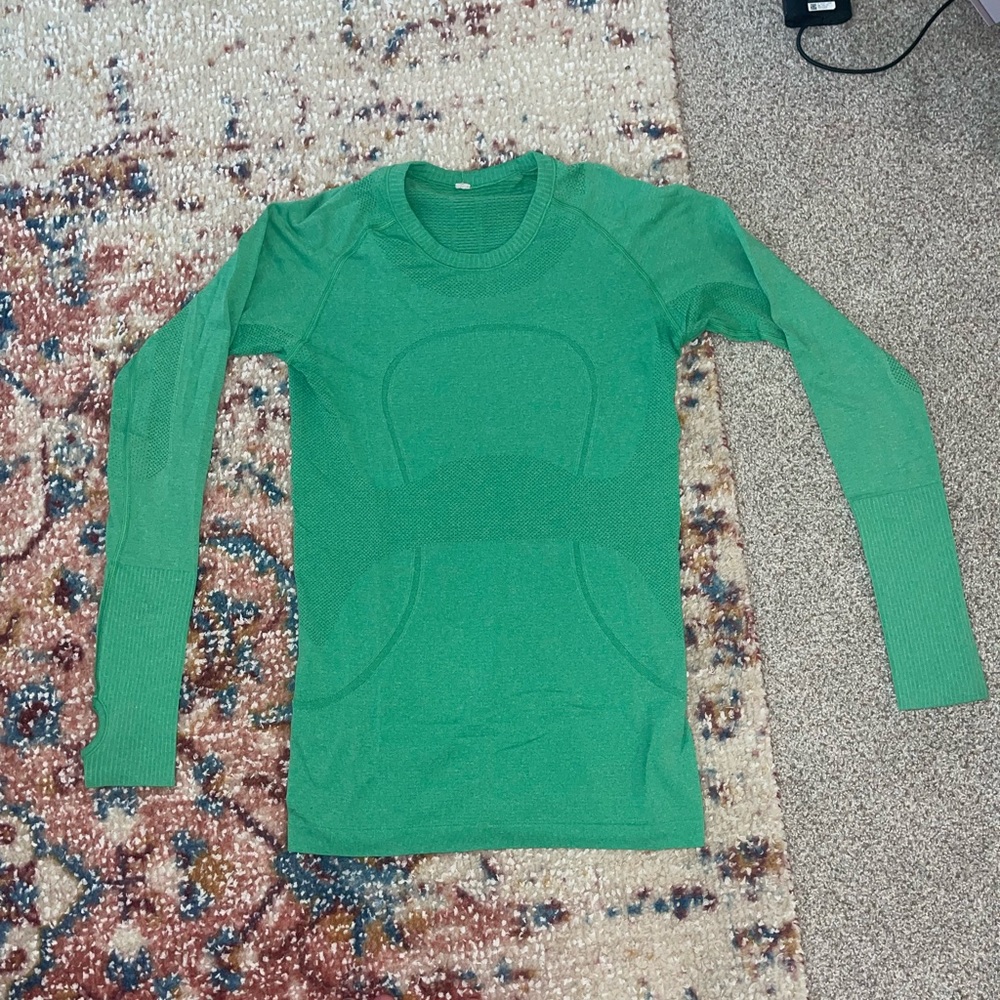 Lulu Lemon Long Sleeve - Green
